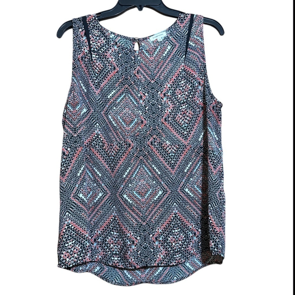 41 Hawthorne sleeveless blouse size large.